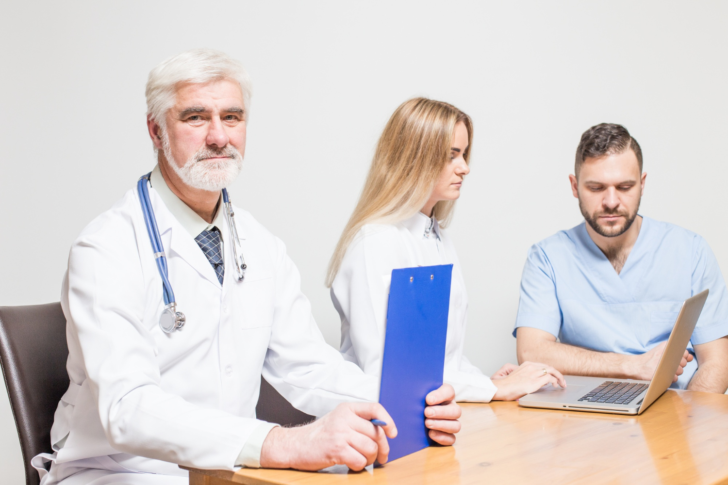 Clinical Director Services: Responsibilities, Scope, and Day-to-Day Impact