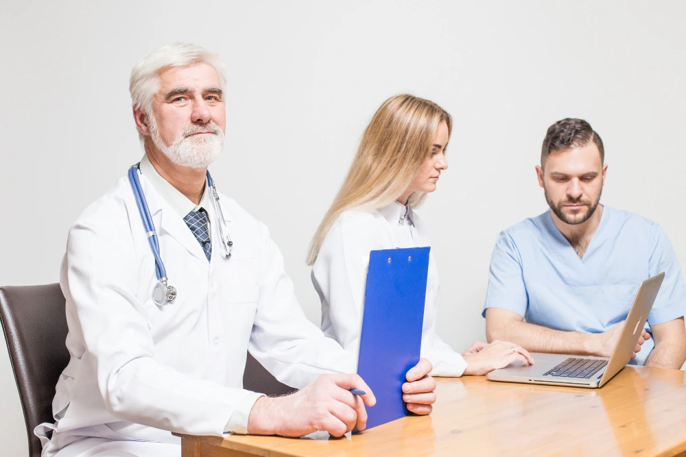 How Clinical Directors Structure Family Programming in Residential Rehab